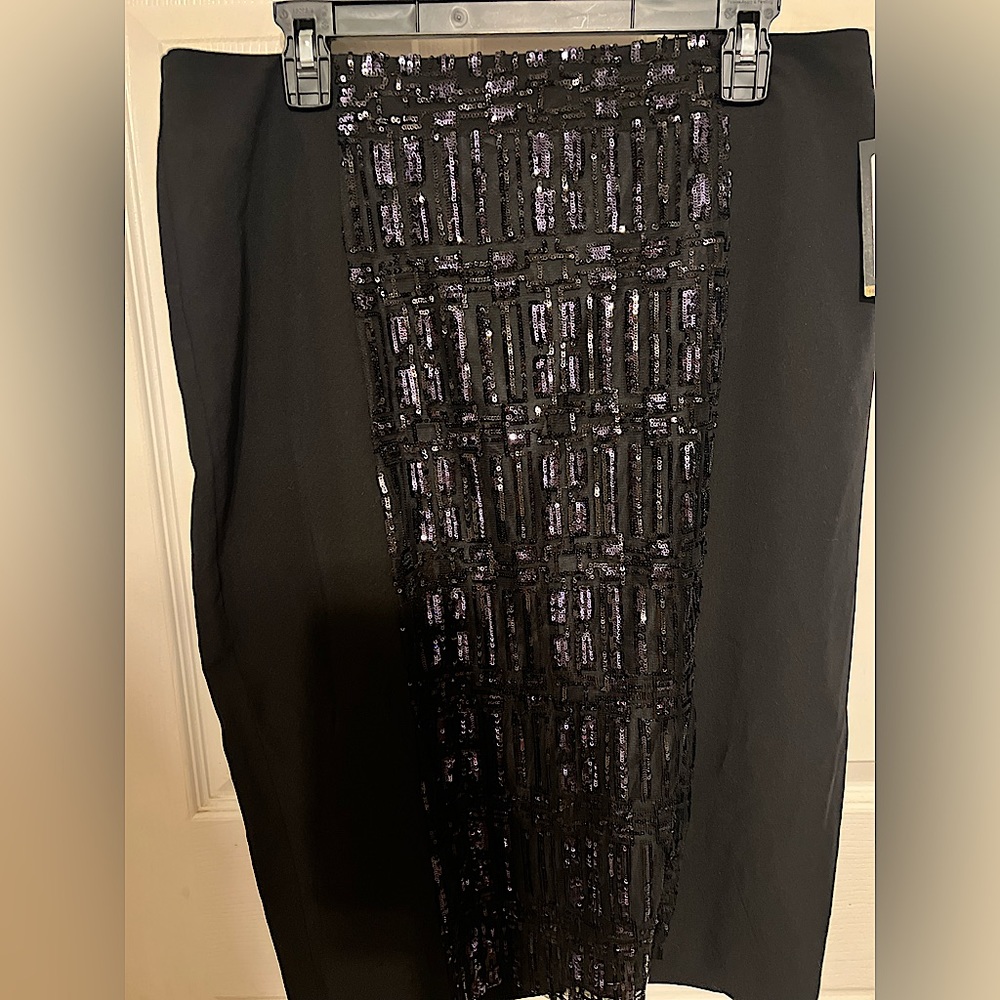 Worthington black sequine skirt